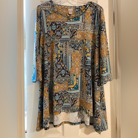 Chico’s Women’s Hi-Low Paisley Tunic. Chico’s Size 2 Equates to Size L/12 - Picture 3 of 10